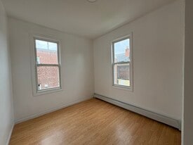 Building Photo - 5414 94th St