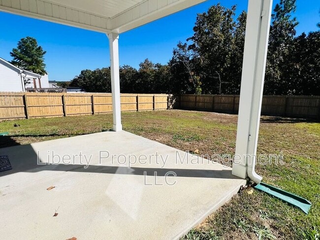 Building Photo - 326 Countryside Dr