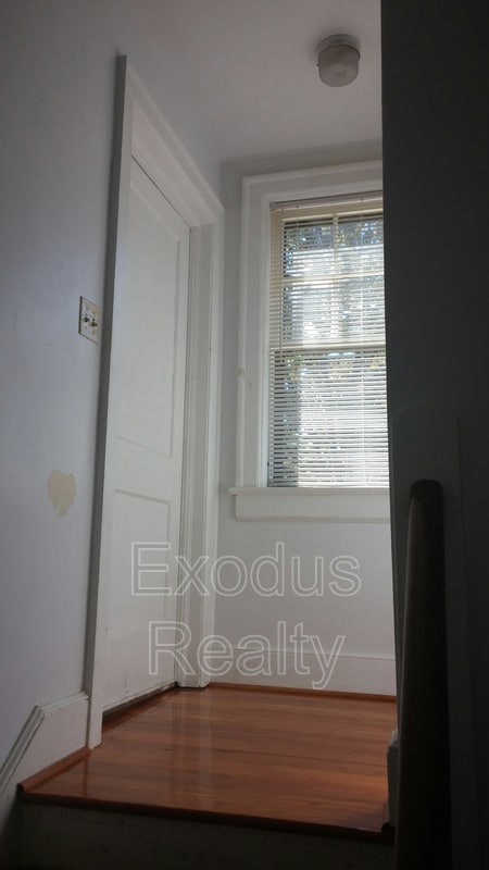 Building Photo - 310 N Gulf St