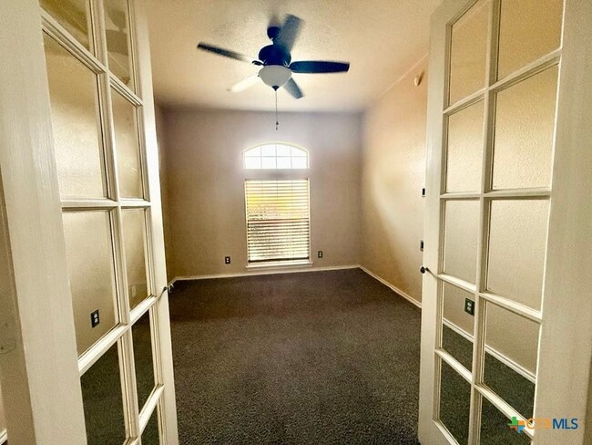 Building Photo - 4006 Frigate Dr