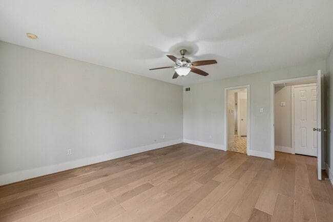 Building Photo - 1706 Cedar Creek Ct