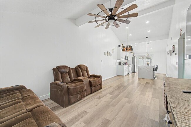 Building Photo - 8304 Dasa Pl