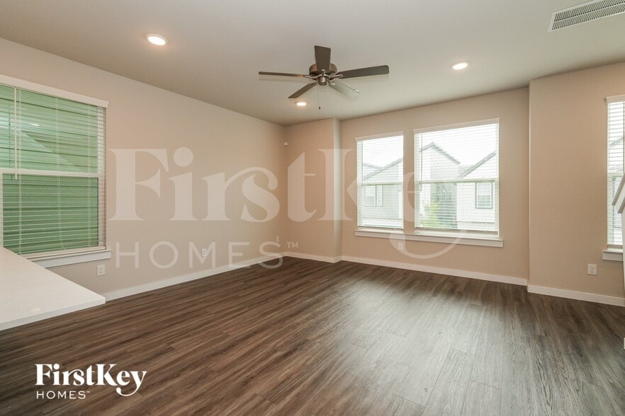 Building Photo - 18416 Idyllic Aly