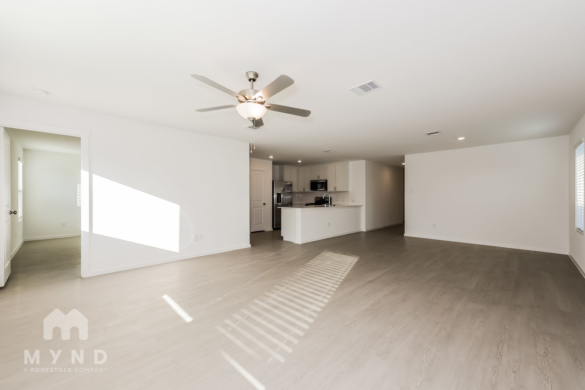 Building Photo - 2708 River Knl Ln