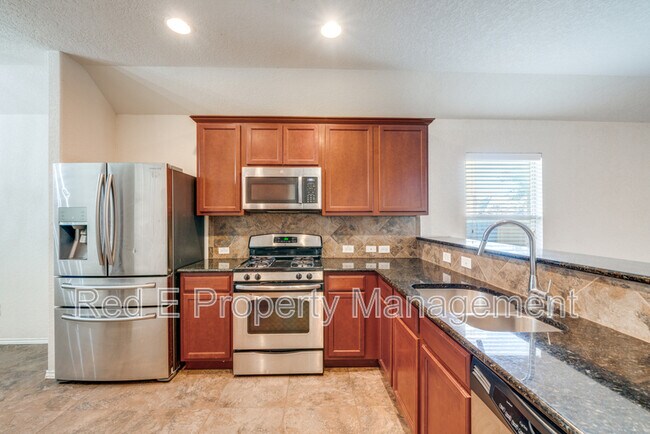 Building Photo - 3125 Muntjac