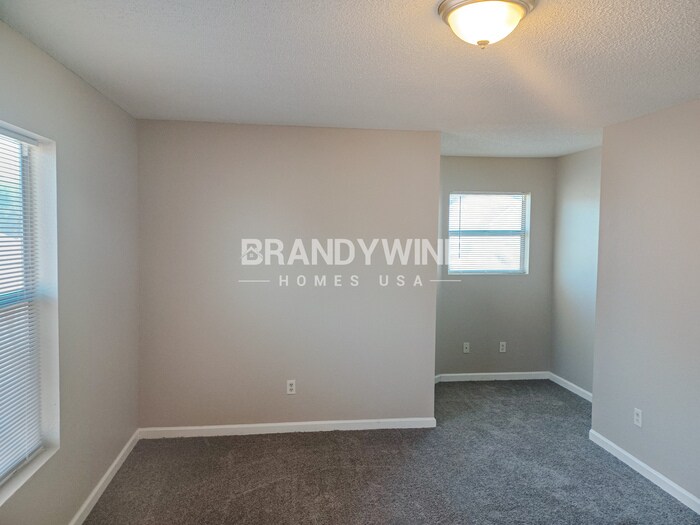 Building Photo - 2959 Meadows Ln
