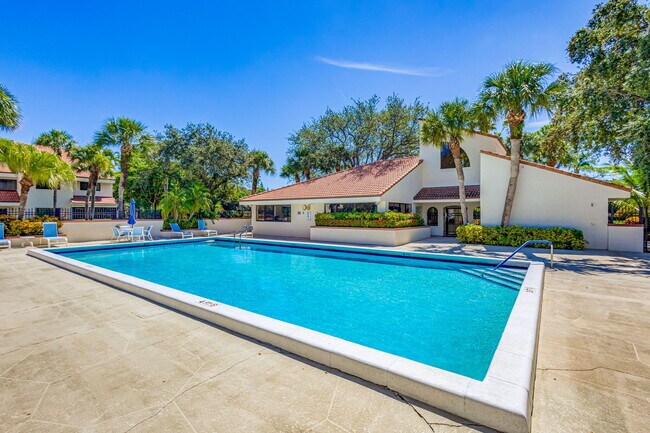 Building Photo - 405 Sea Oats Dr