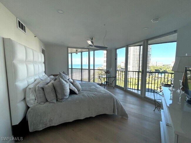 Building Photo - 4651 Gulf Shore Blvd N