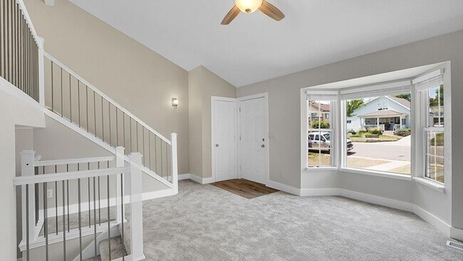 Building Photo - 38 S Meade St