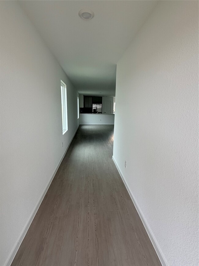 Building Photo - 29655 Knollwood Bay Rd