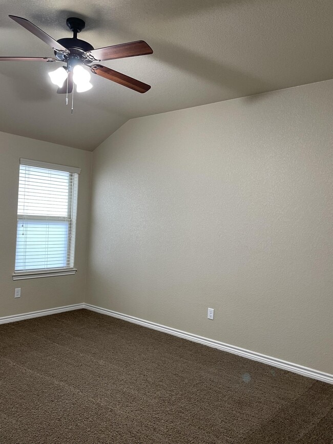 Building Photo - 1713 Risen Star Ln