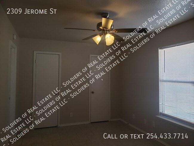 Building Photo - 2309 Jerome Dr