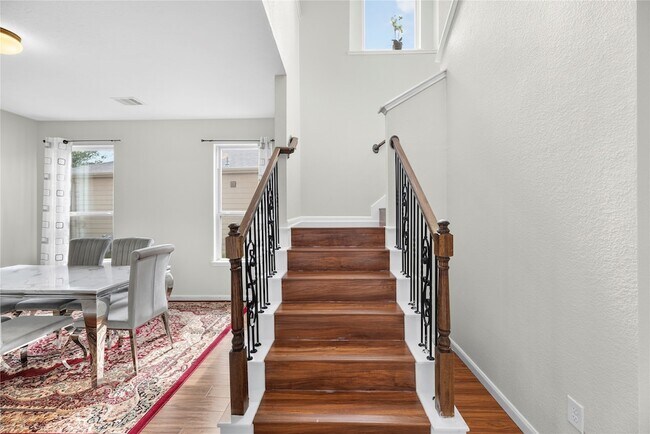 Building Photo - 19019 Tower Rose Ct