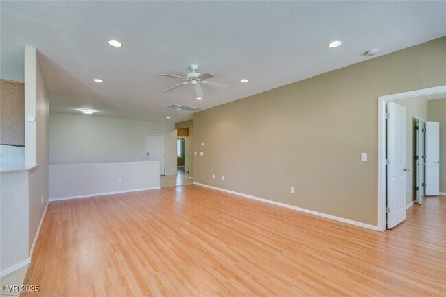 Building Photo - 2508 Penumbra Dr