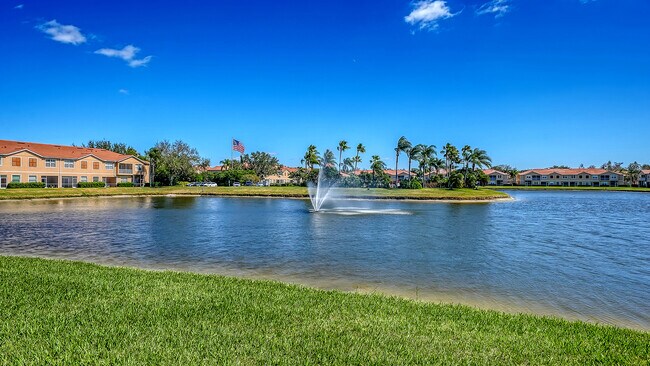 Building Photo - 3790 Parkridge Cir