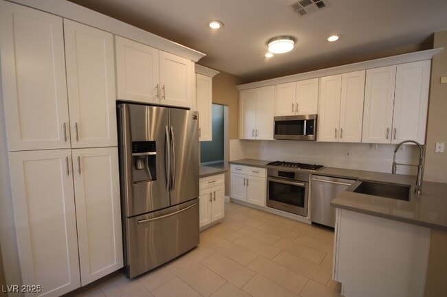 Building Photo - 9616 W Port Orange Ln