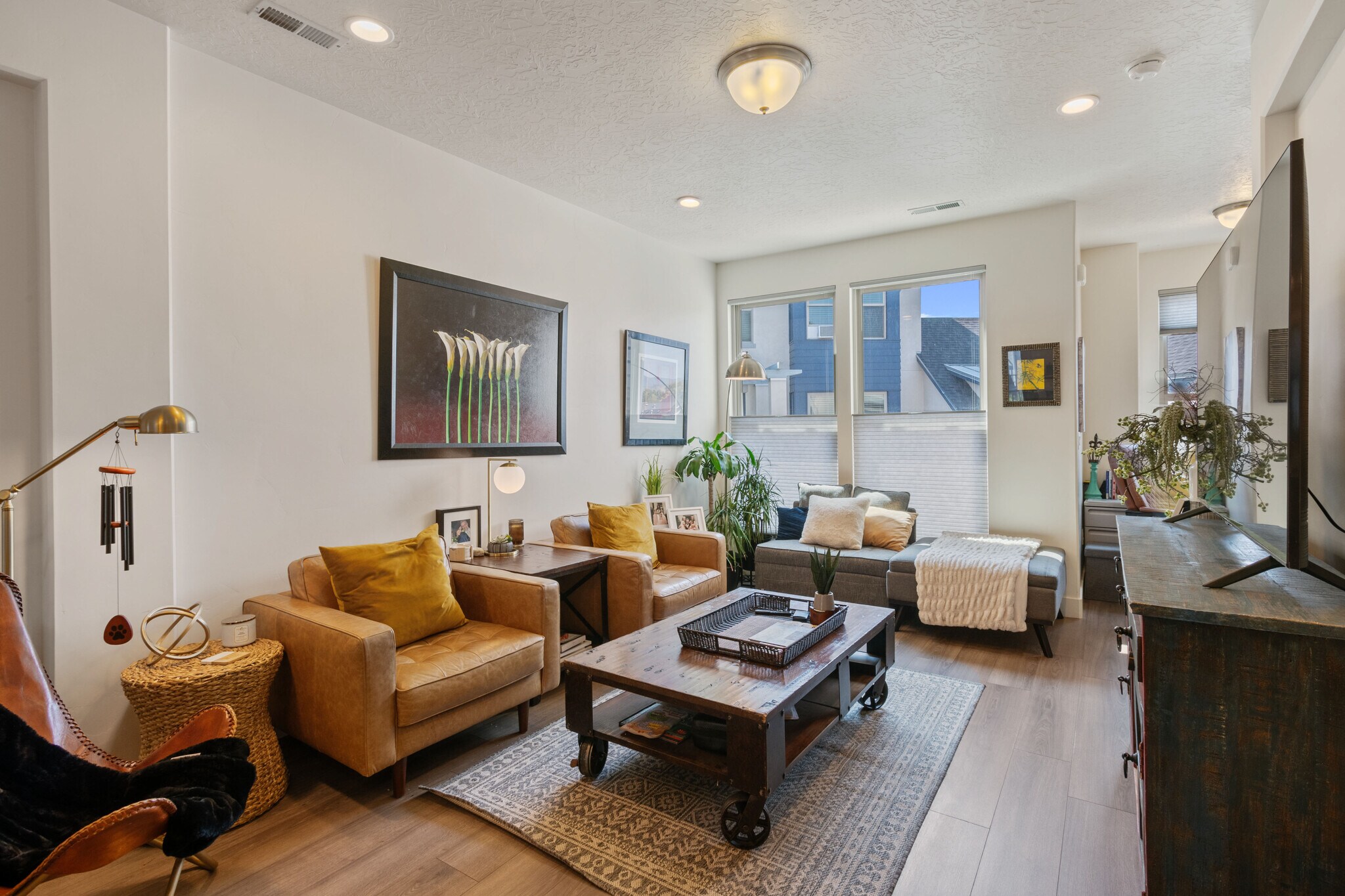 Building Photo - 11271 S High Crest Ln