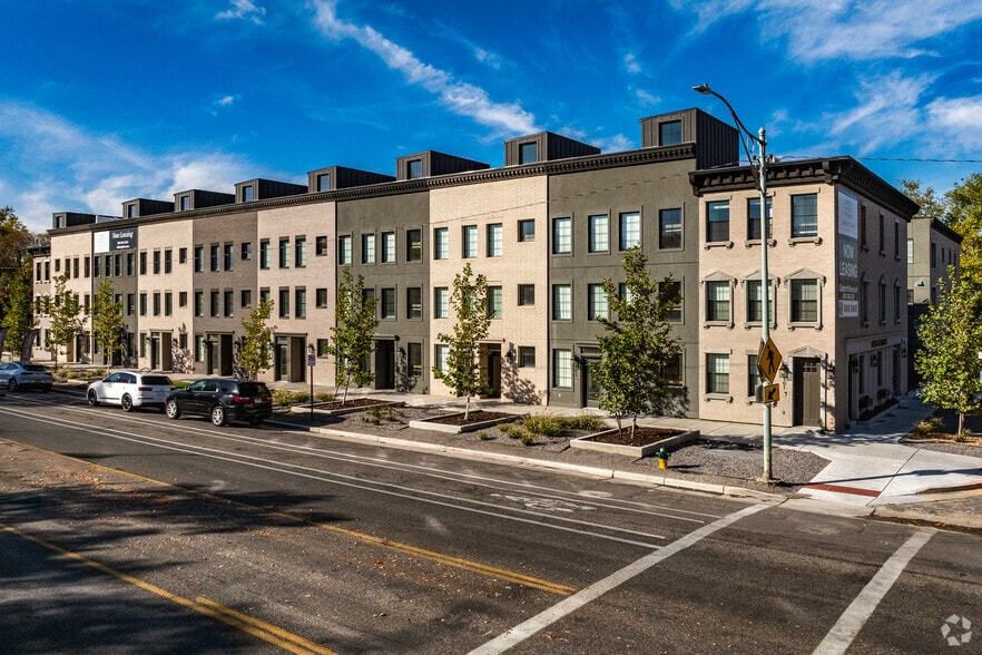 Primary Photo - Gabbott's Row Townhomes