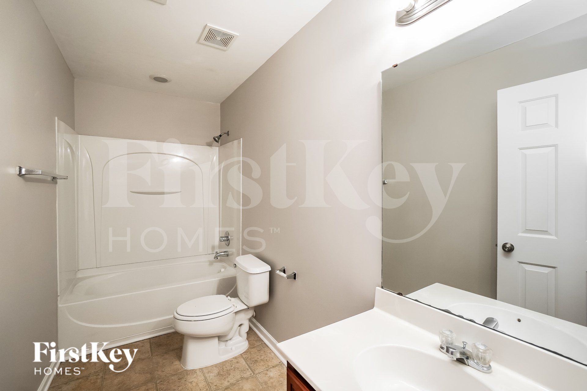 Building Photo - 123 Salt Meadow Ln