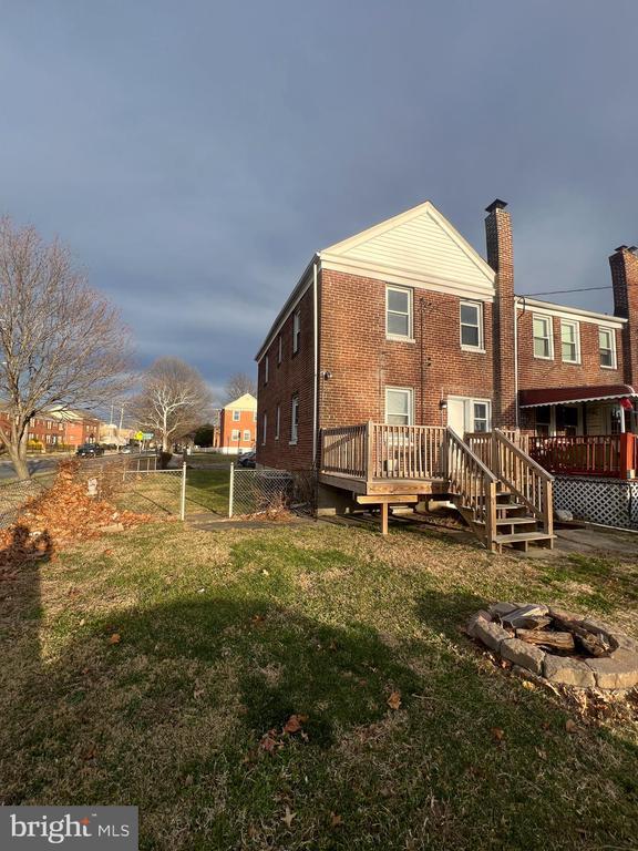 Building Photo - 2900 Cornwall Rd