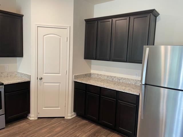 Building Photo - 18741 Speculator Ln