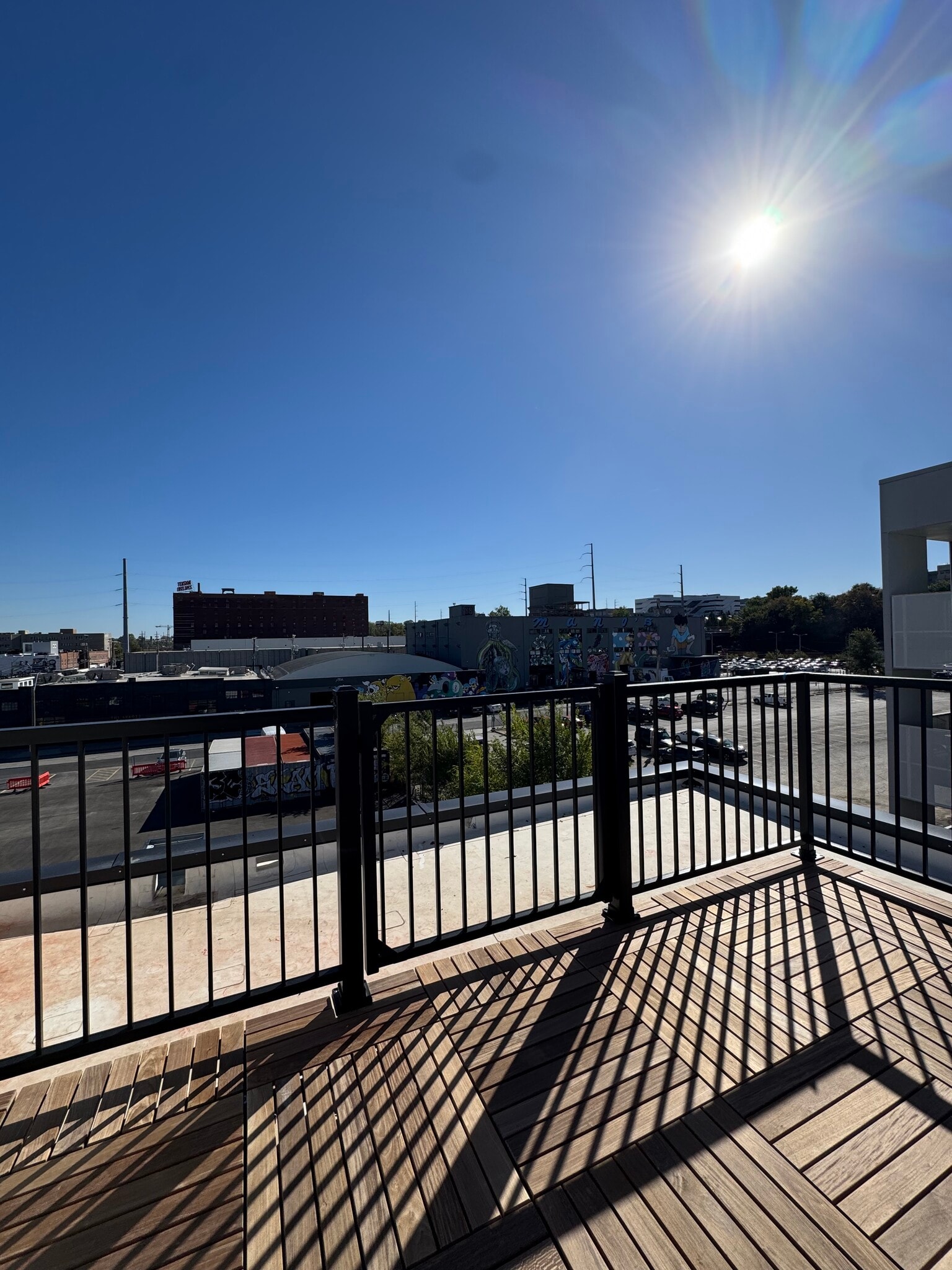 Building Photo - 537 E 19th St