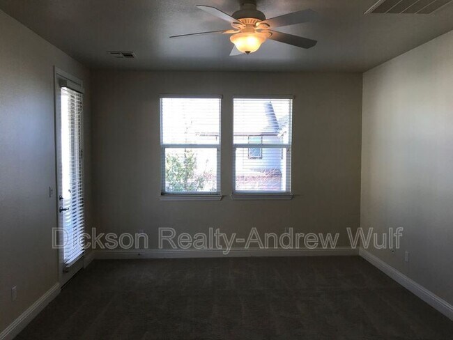 Building Photo - 2205 Heavenly View Trail