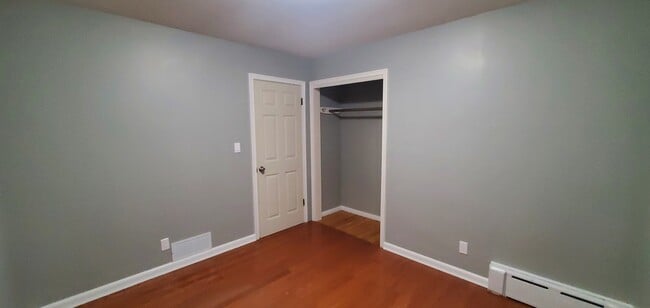 Building Photo - 425 97th Ave NW