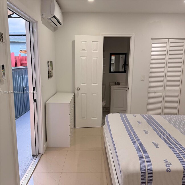 Building Photo - 6524 Wiley St