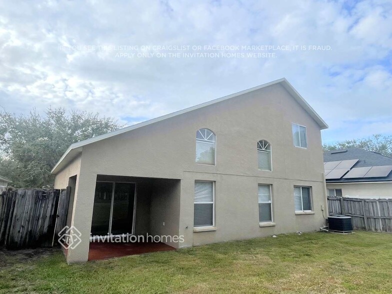 Building Photo - 12840 Kings Lake Dr