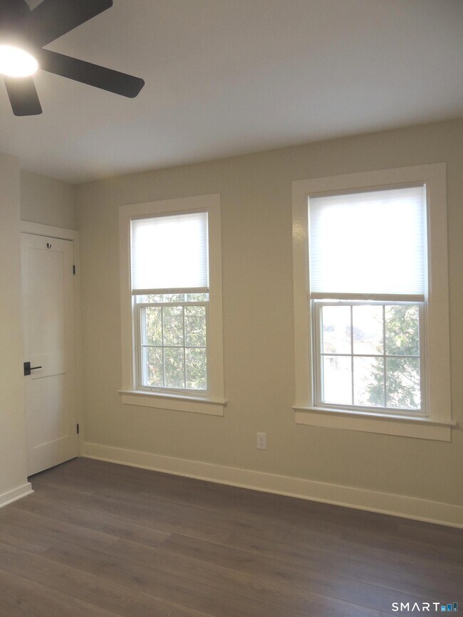 Building Photo - 56-58-58 Harrison Ave