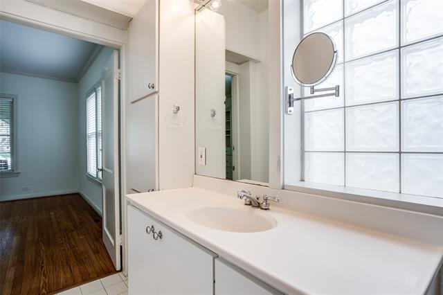 Building Photo - 4109 Normandy Ave