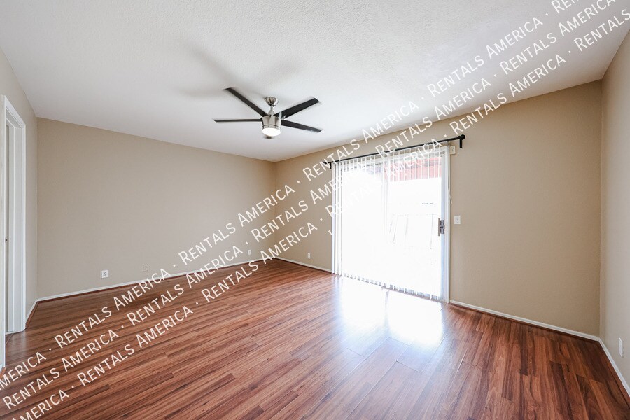 Building Photo - 6631 N 84th Dr