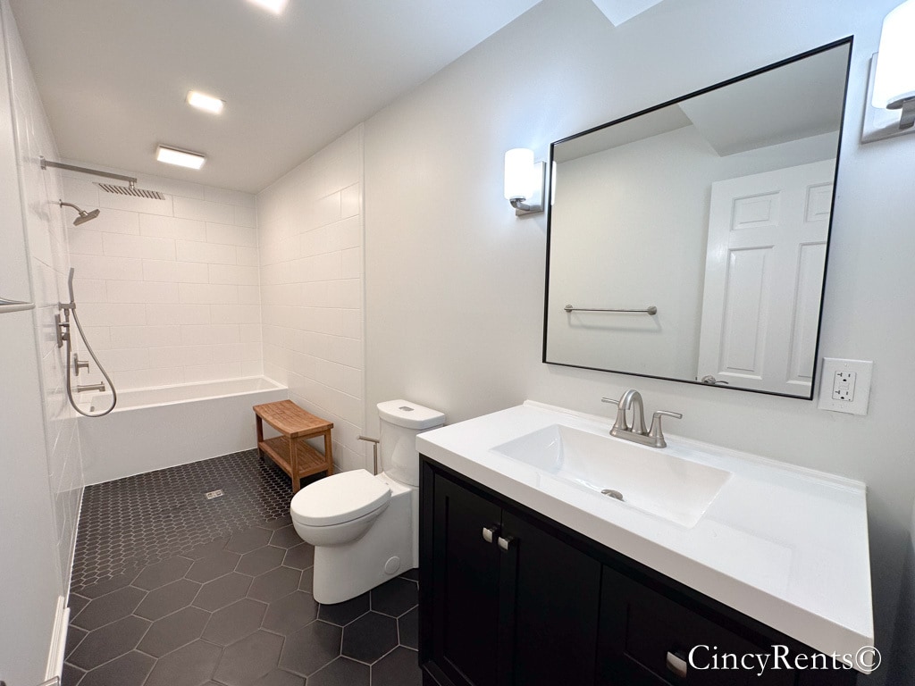 Building Photo - 6463 Oldbarn Ct