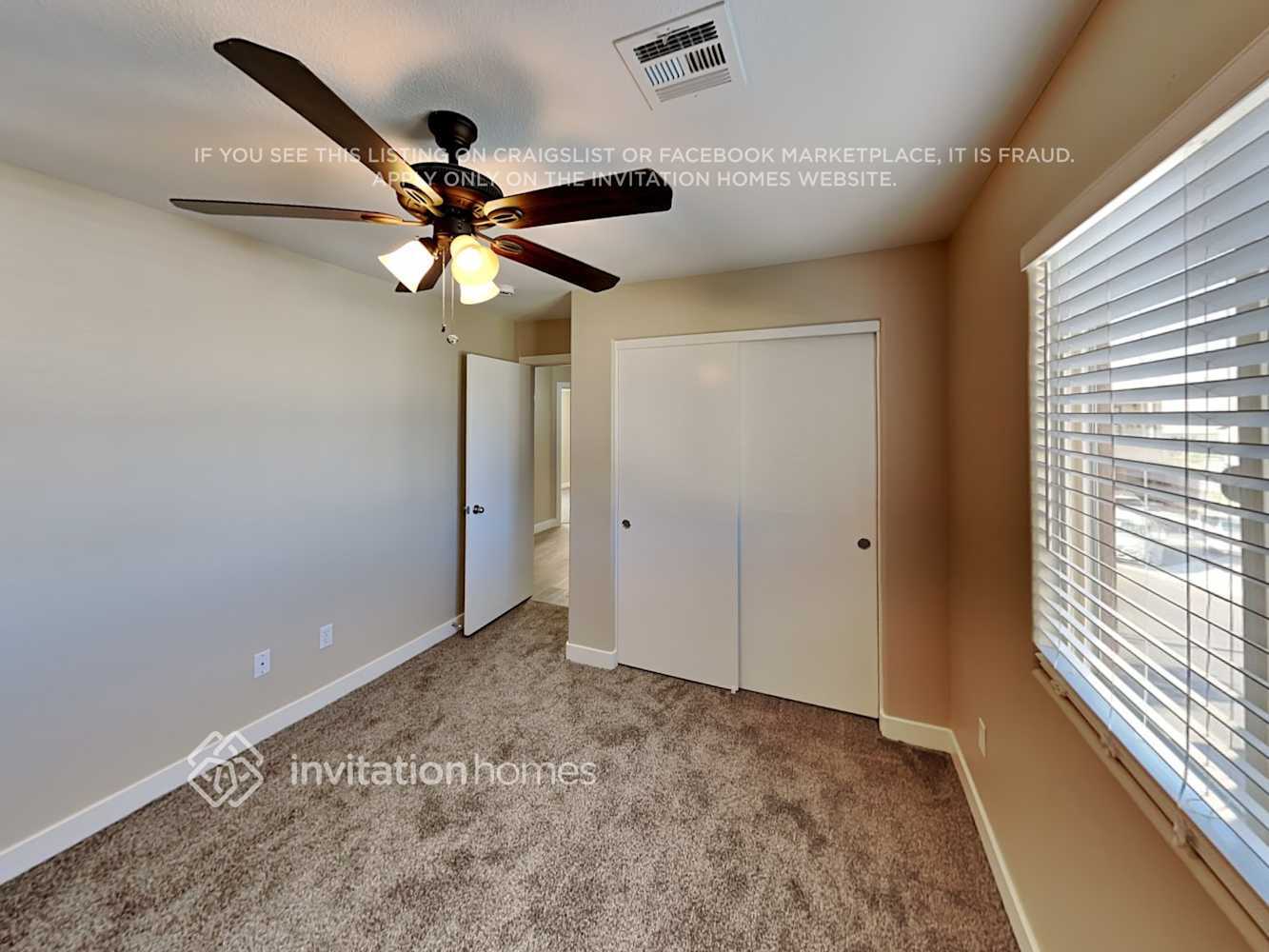 Building Photo - 9105 Doane Ave