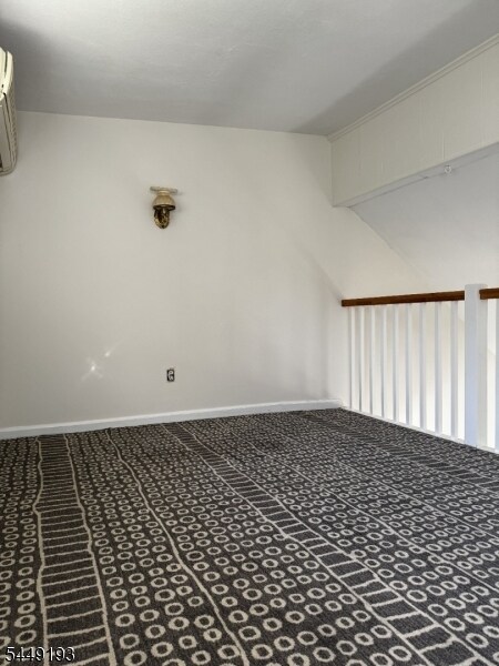 Building Photo - 175 Cherry Ln