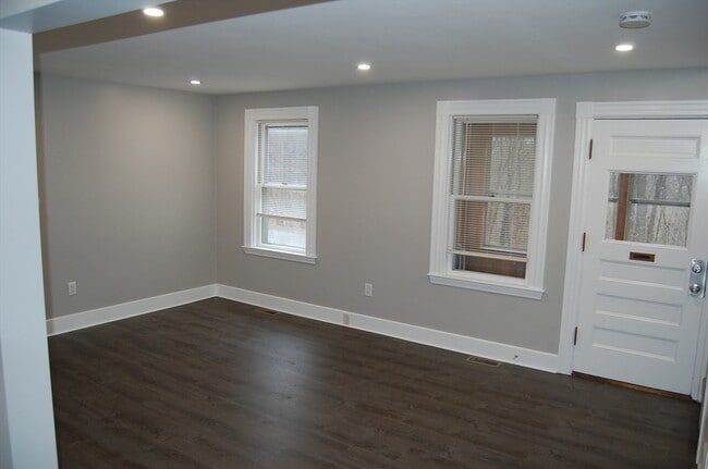 Building Photo - 159 East St