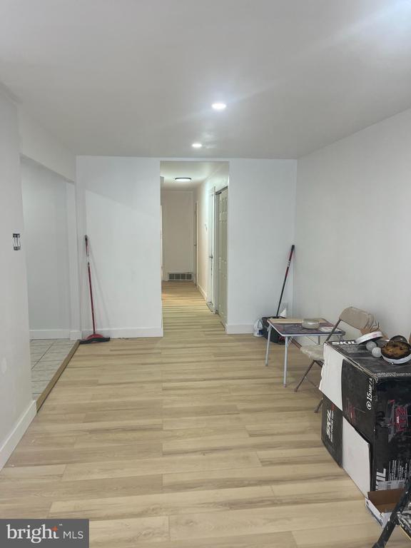 Building Photo - 2637 Tremont St