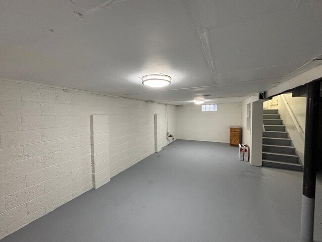 Building Photo - 24739 Colgate St