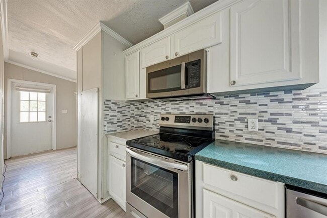 Building Photo - 120 Silver Peak Dr