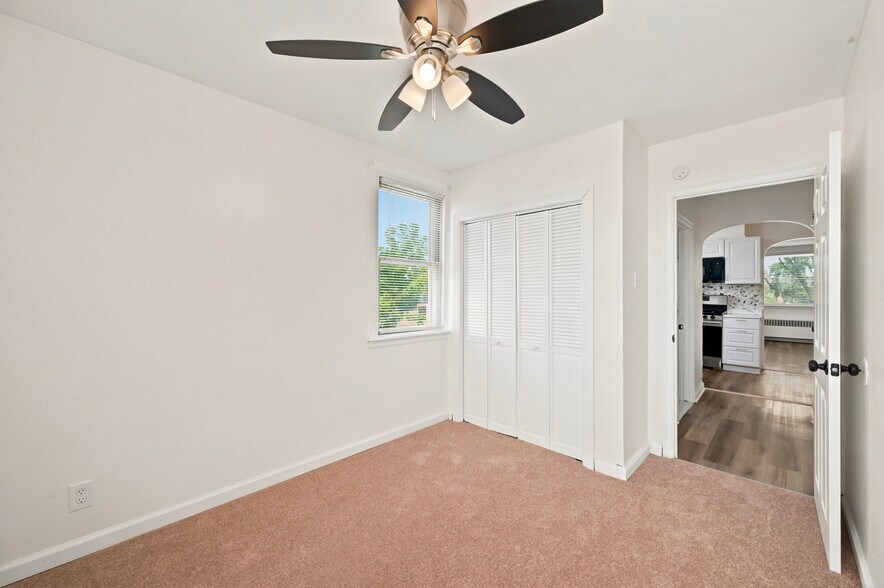 Building Photo - 6713 E Roosevelt Blvd