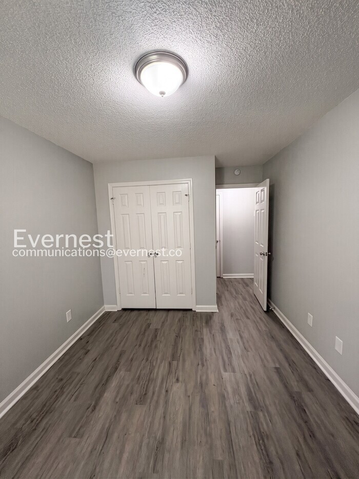 Building Photo - 8514 Kaden Dr