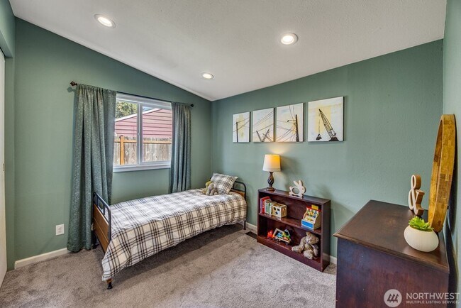 Building Photo - 3Bd/2Ba Lynnwood House