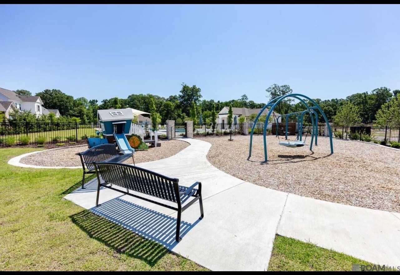 Neighborhood park - 14123 Spalding Way