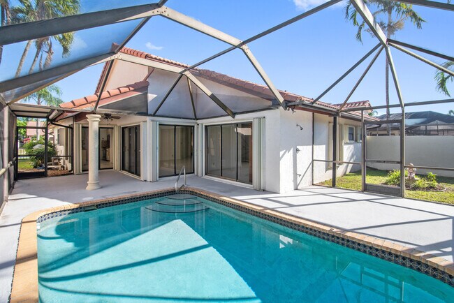 Building Photo - 7842 Villa Nova Dr N