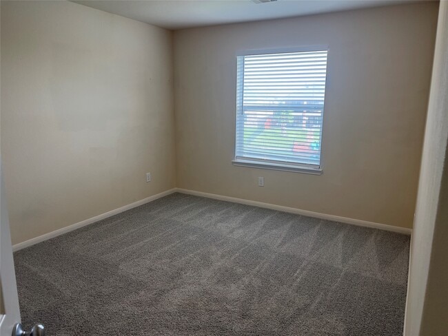 Building Photo - 3930 Medici Ct