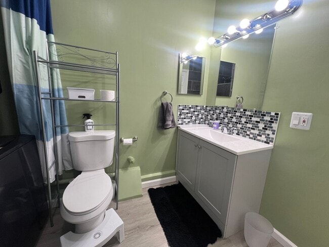 Building Photo - Brand New 1 bed, 1 Ba in-law Unit in San J...