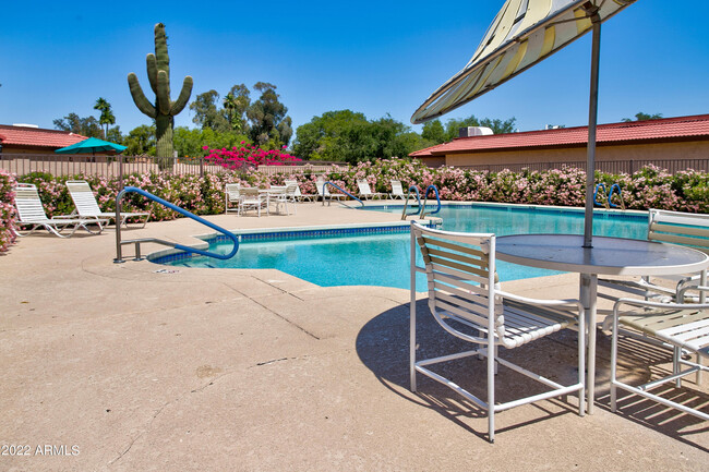 Building Photo - 11601 S Maze Ct