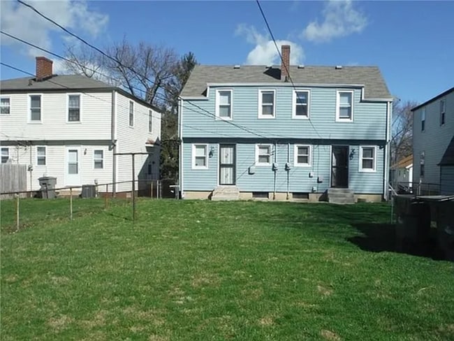 Building Photo - 1519 W 28th St