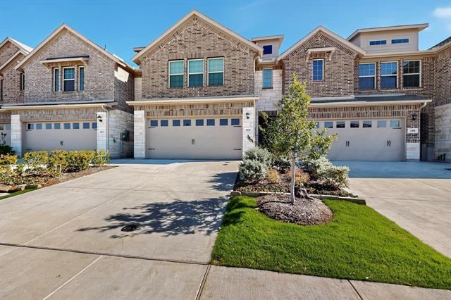 Building Photo - 740 Thorn Crk Dr